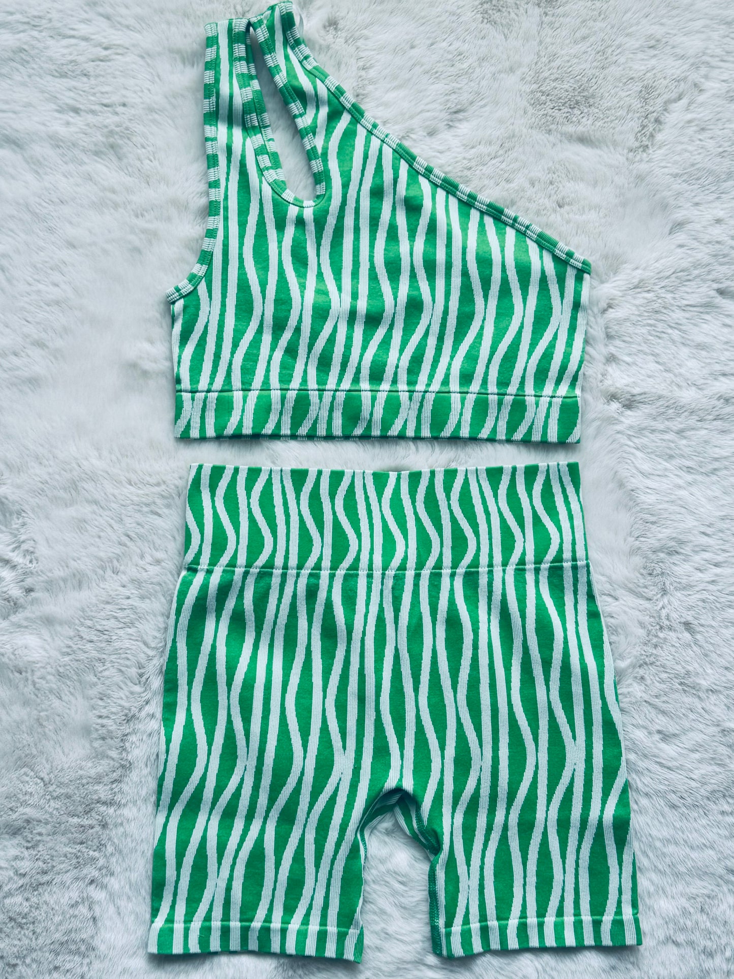 “So It” 2pc Biker Set (green)